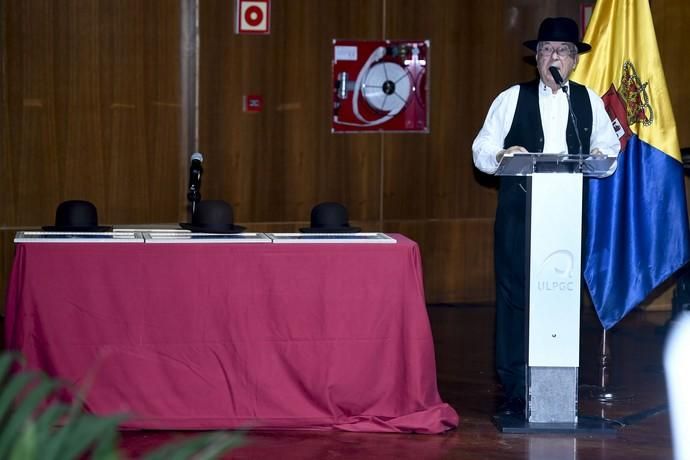 Entrega de los premios Cachorros de Honor