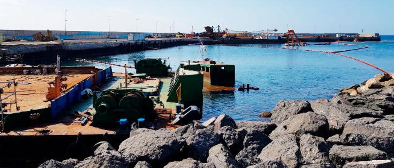 Tuineje pide reducir la zona de los sebadales para ampliar el muelle