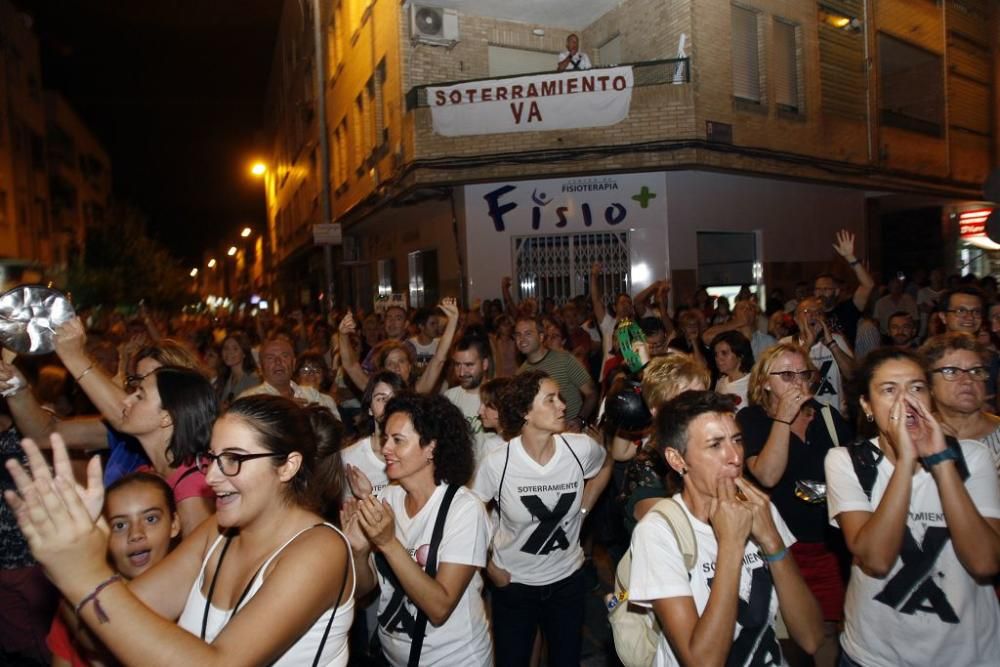 Desalojo en las vías en Barriomar