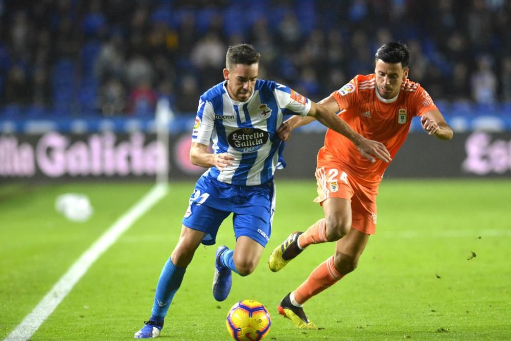 El Dépor golea 4-0 al Oviedo