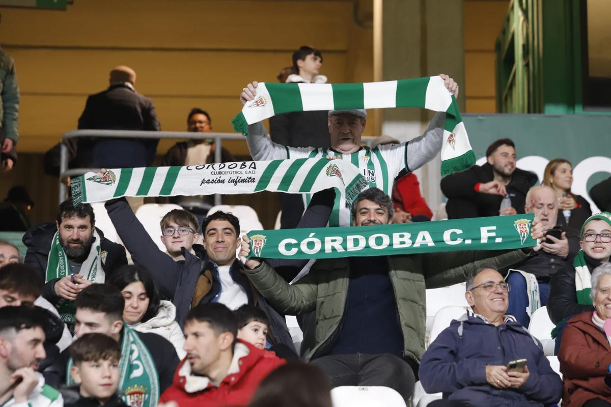 Córdoba CF-Real Valladolid | Las imágenes de la afición en El Arcángel