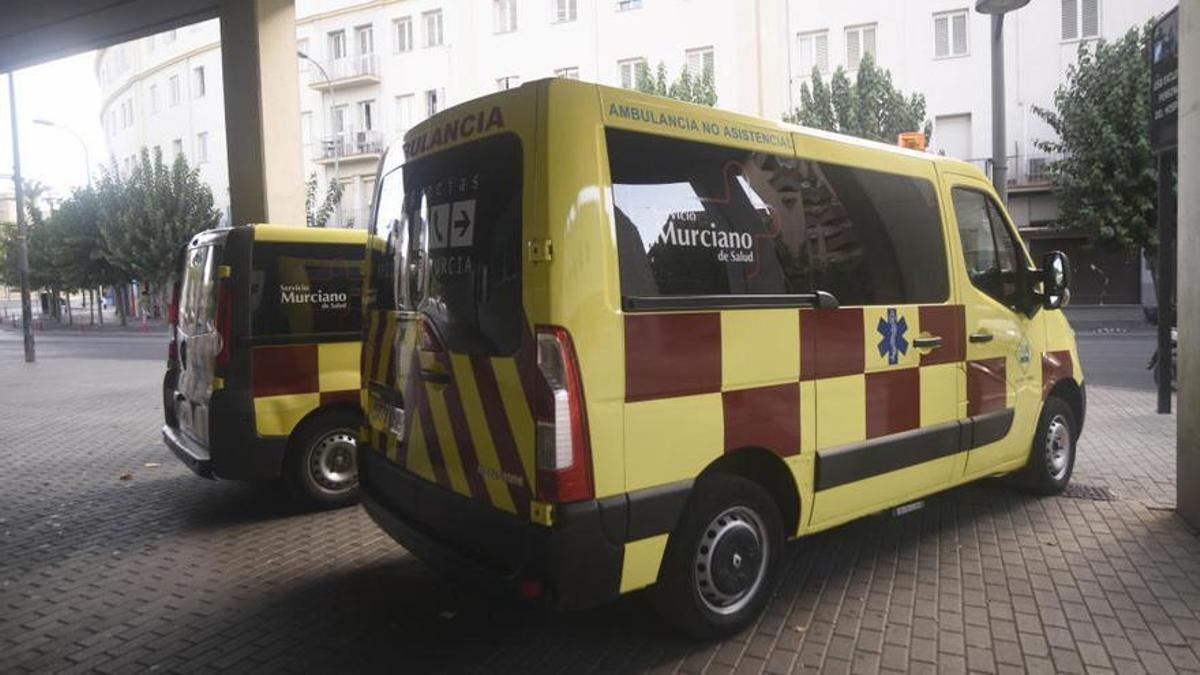 Ambulancias no asistenciales del SMS.