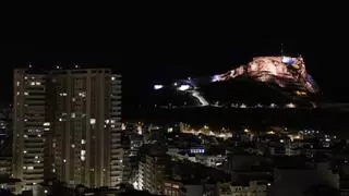 Última hora del apagón en la provincia: Alicante, Torrevieja, Elche, Alcoy, Finestrat, Xixona, la UA y la UMH suspenden las clases