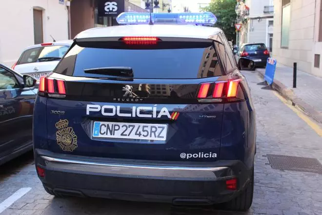 A la cárcel tras atracar a un viandante en el barrio de Las Margaritas