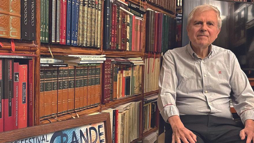 Juan Ortega Chacón: «El cante jondo corre el riesgo de quedarse en silencio»