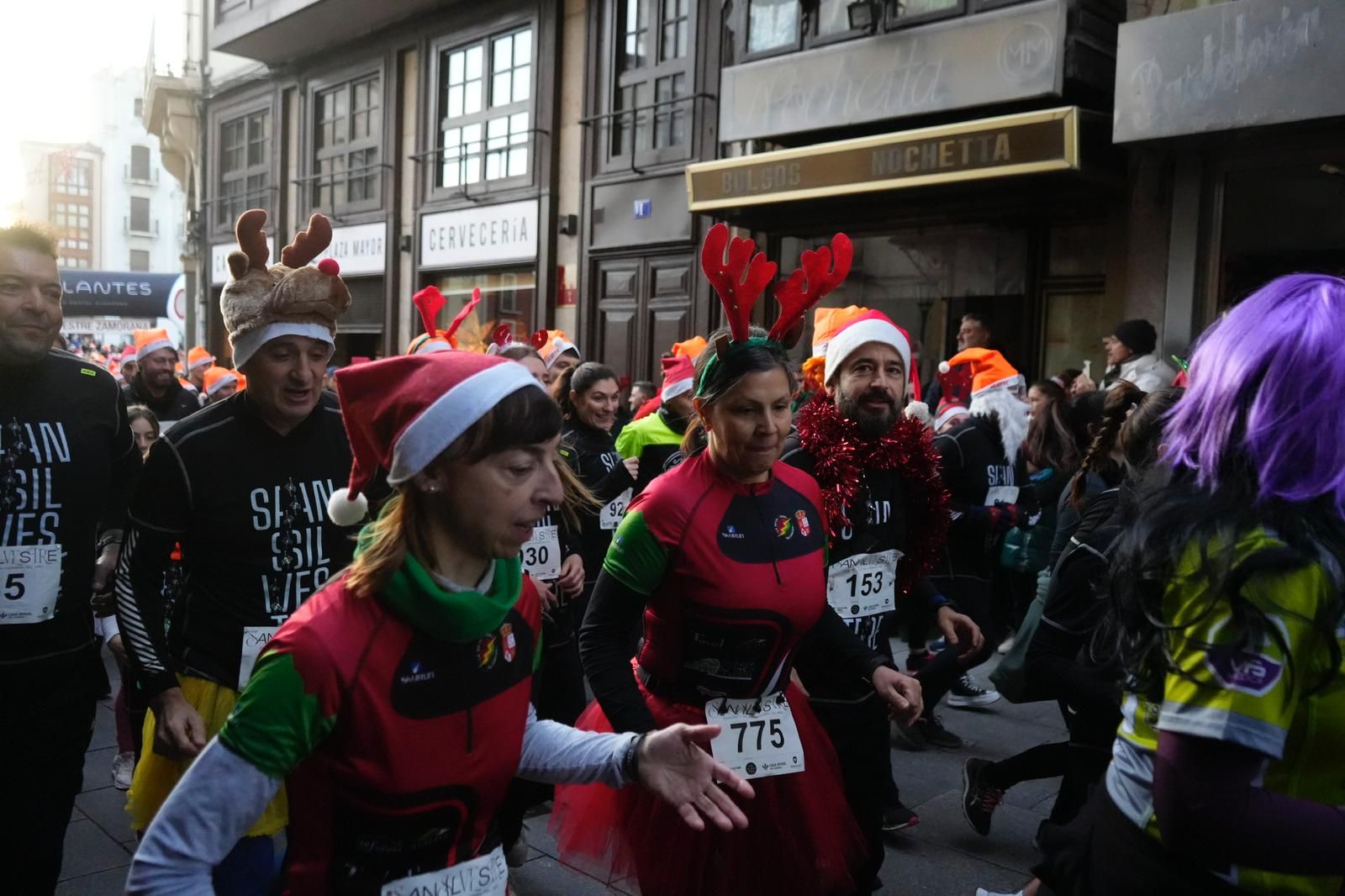 GALERÍA | Las mejores imágenes de la San Silvestre Zamorana 2023