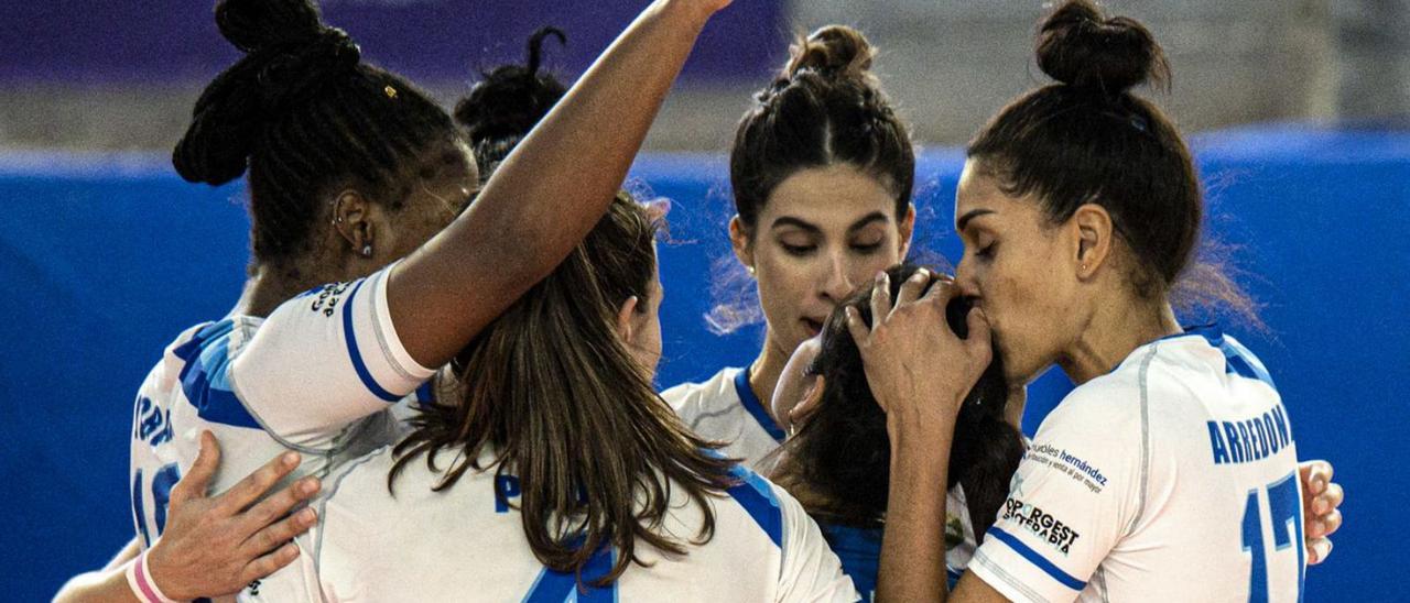 Las jugadoras esperan repetir la gesta de hace un año ante el VK Pirane Brusno.