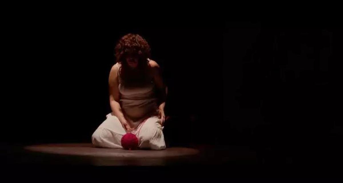 'Hilos de sangre' se representa en el Teatro del Mercado.