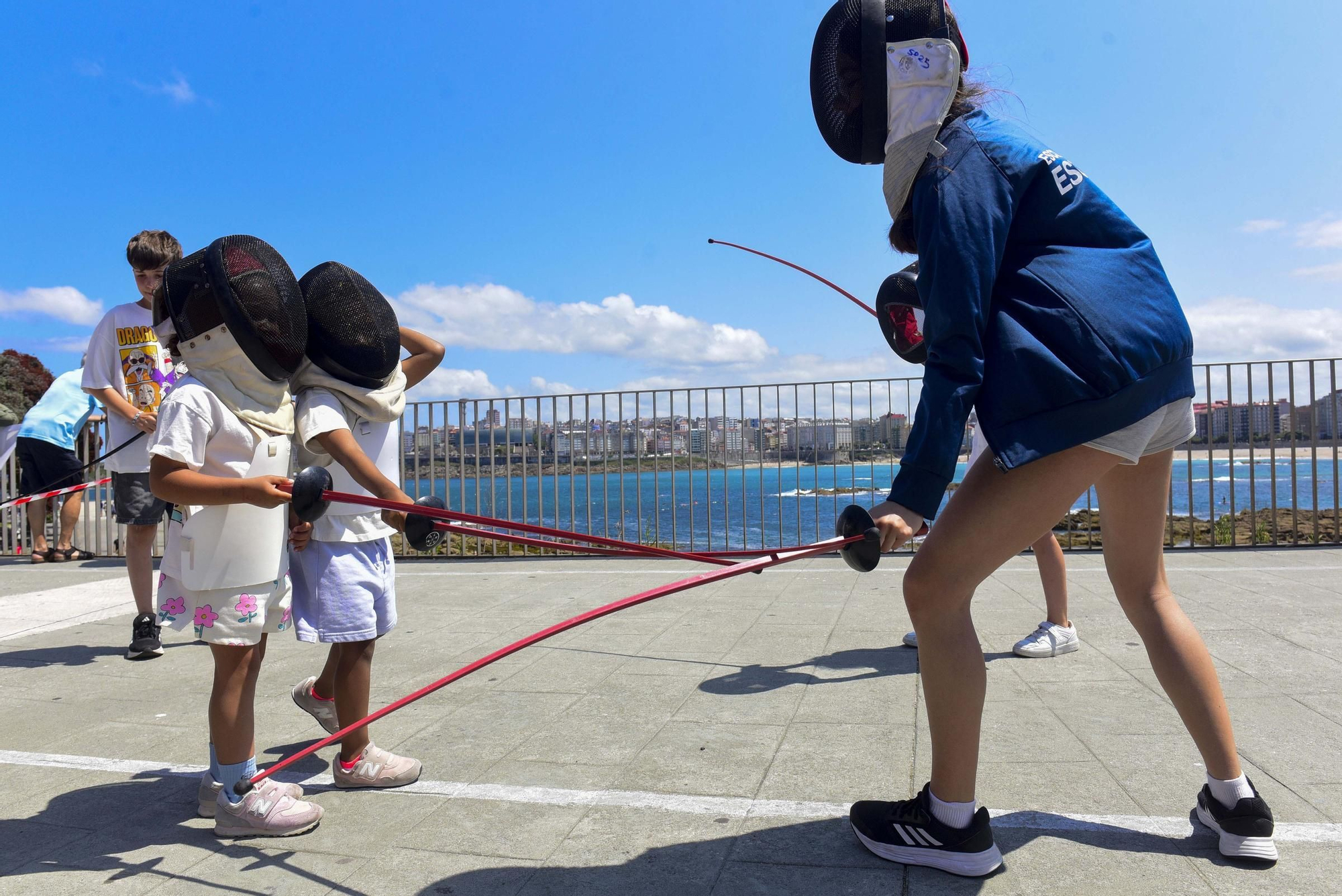 Miles de personas participan en el Día del Deporte en la Calle