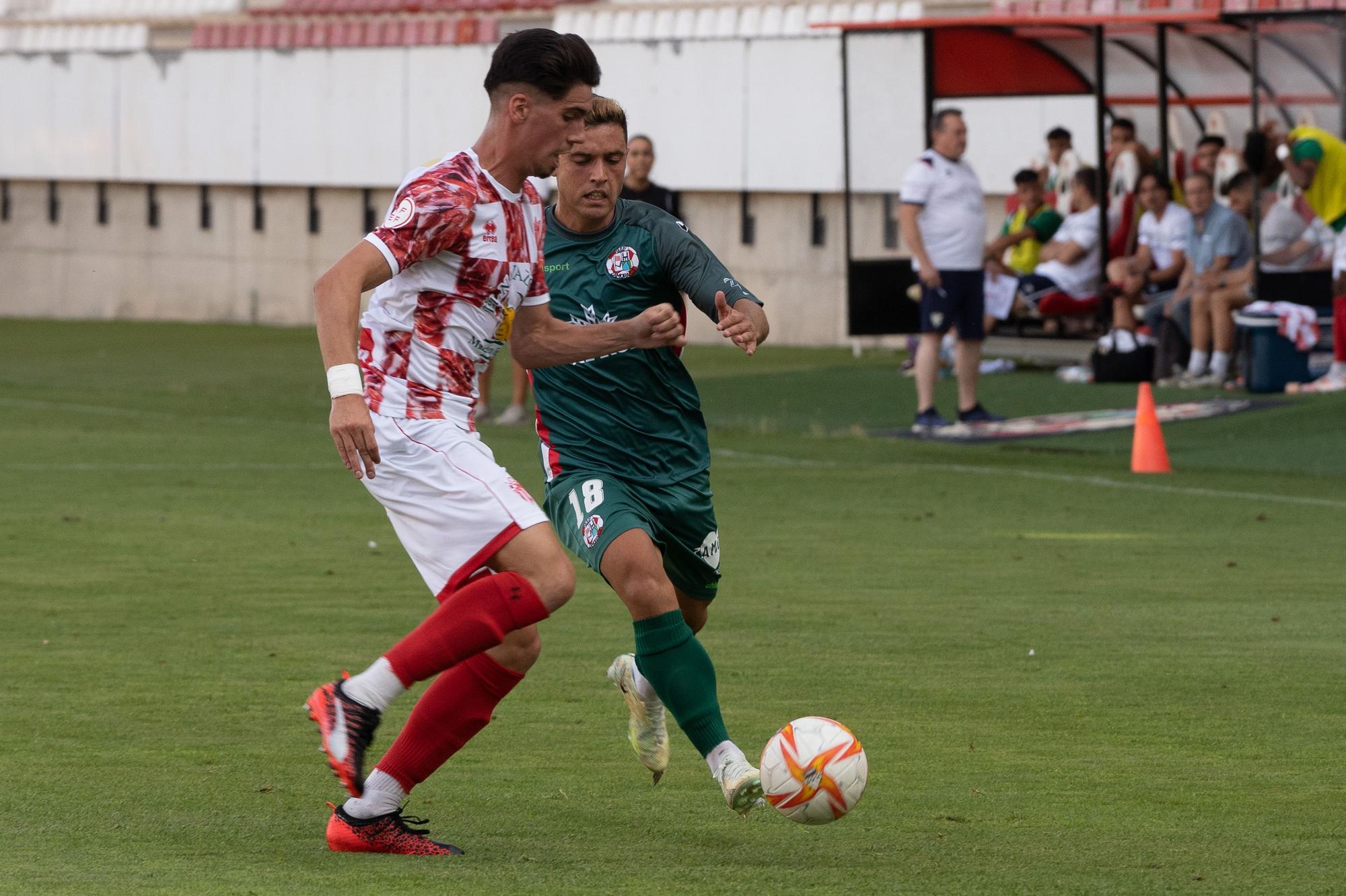 El Zamora CF dedica un triunfo a su eterno capitán en el Memorial Agustín Villar