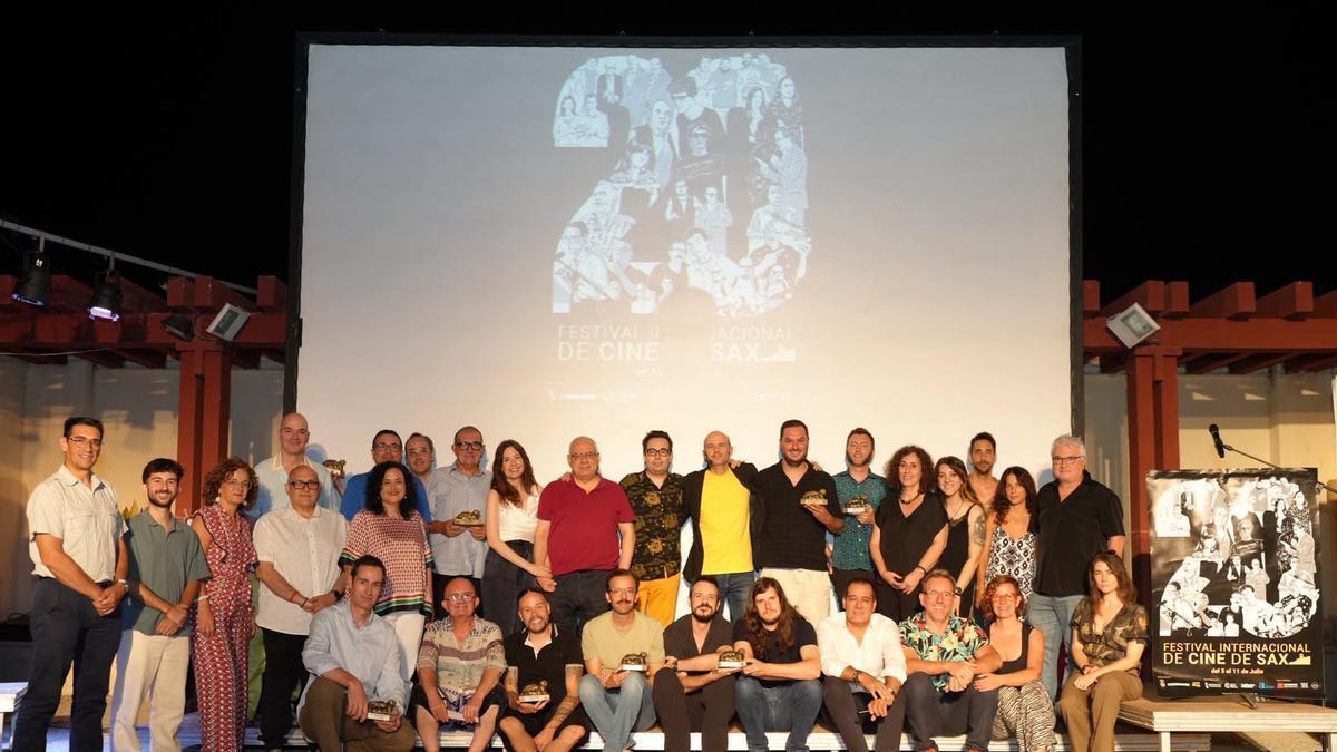 Foto de familia del 20 Festival Internacional de cine de Sax.