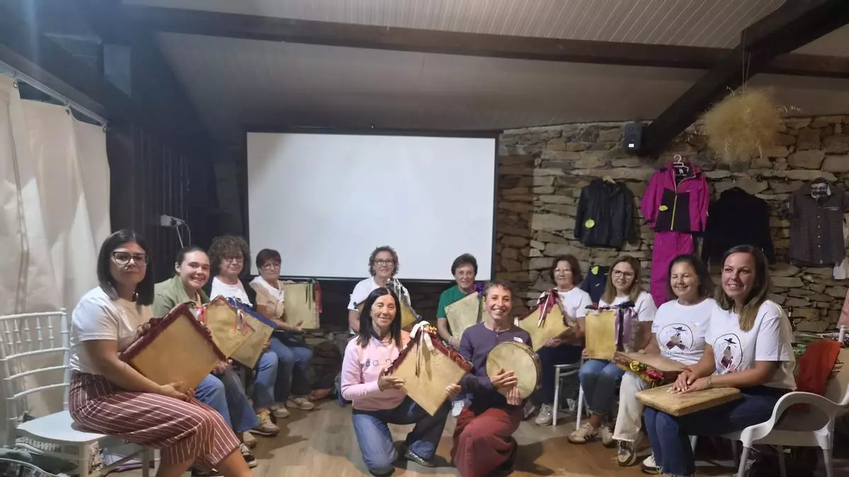 Chosco de Tineo y quesos asturianos viajarán al Himalaya en las mochilas de las dos alpinistas canguesas que pretenden abrir una nueva ruta: “Vamos como aquellos antiguos exploradores”