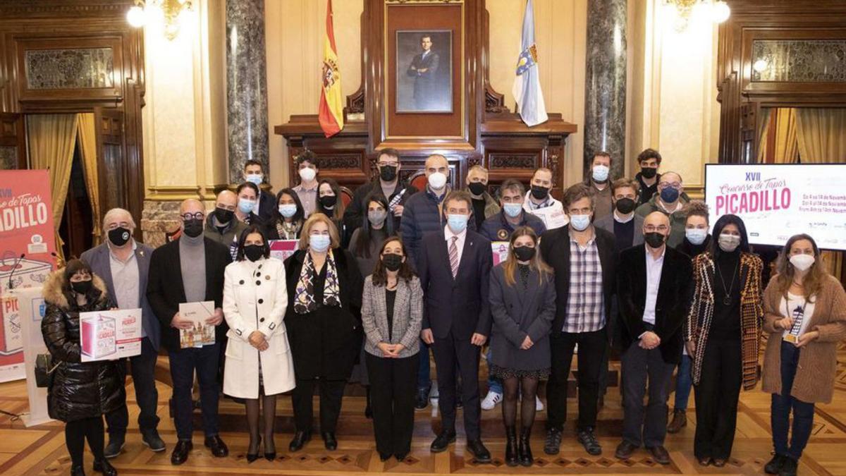 Casa Surrey, Mesón de Herves, Intenso y Ajetreo reciben sus premios Picadillo | LA OPINIÓN