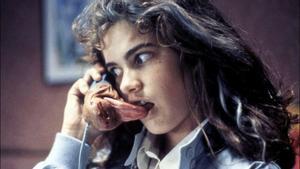 Heather Langenkamp (Nancy Thompson) en una escena icónica de Pesadilla en Elm Street