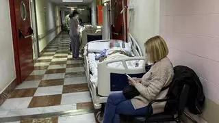 Menos operaciones en los hospitales de la provincia de Alicante por la falta de camas que causan los ingresos por gripe