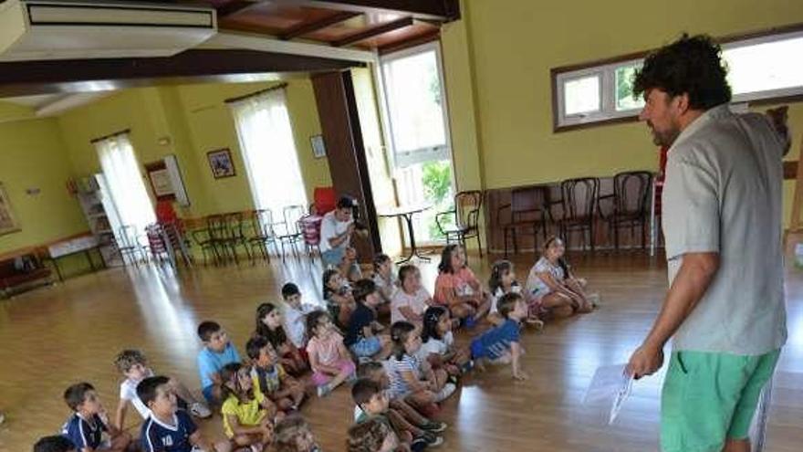 Cuentacuentos para niños del Espazo Concilia