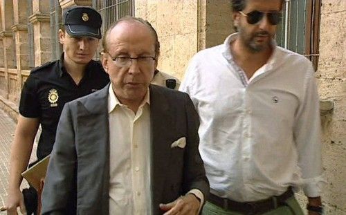 Ruiz-Mateos llega detenido a los juzgados de Palma