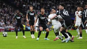 Real Madrid - Arsenal: El penalti anulado al Real Madrid sobre Mbappé