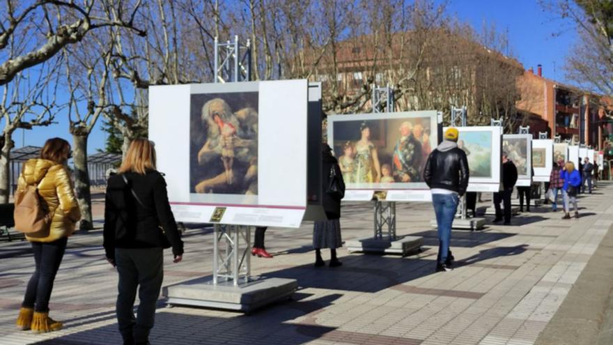 El Prado en la Mota de Benavente logra atraer a decenas de vecinos y visitantes