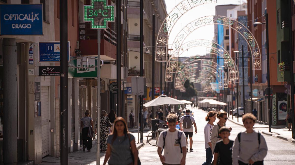 Un día de otoño en el que los termómetros superaron los 30 grados en San Cristóbal de La Laguna