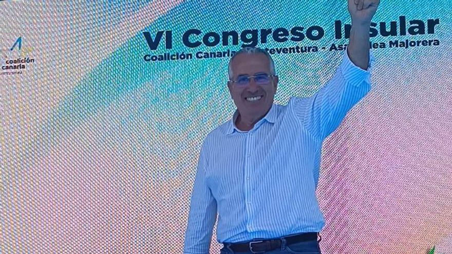 Mario Cabrera, reelegido como secretario general de Coalición Canaria