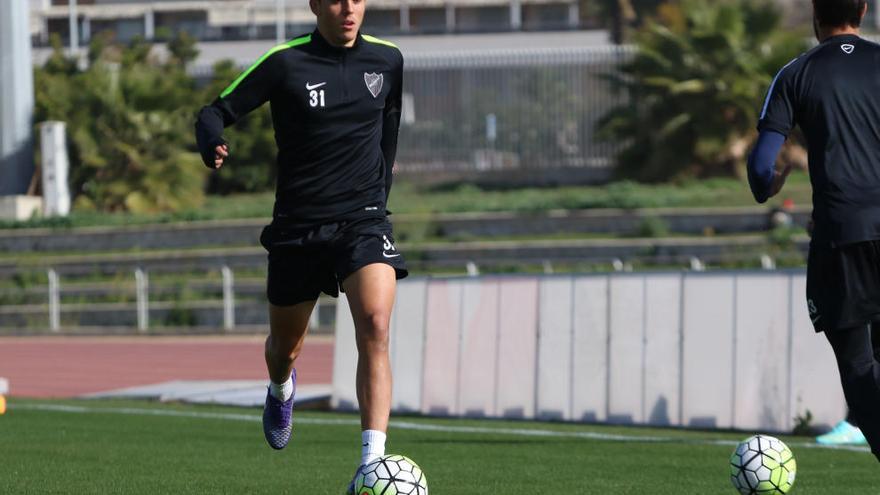 Fornals, durante el entrenamiento de hoy.