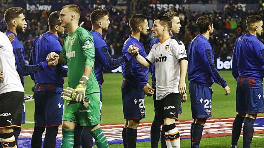 Foto del Derbi en el Ciutat de València.