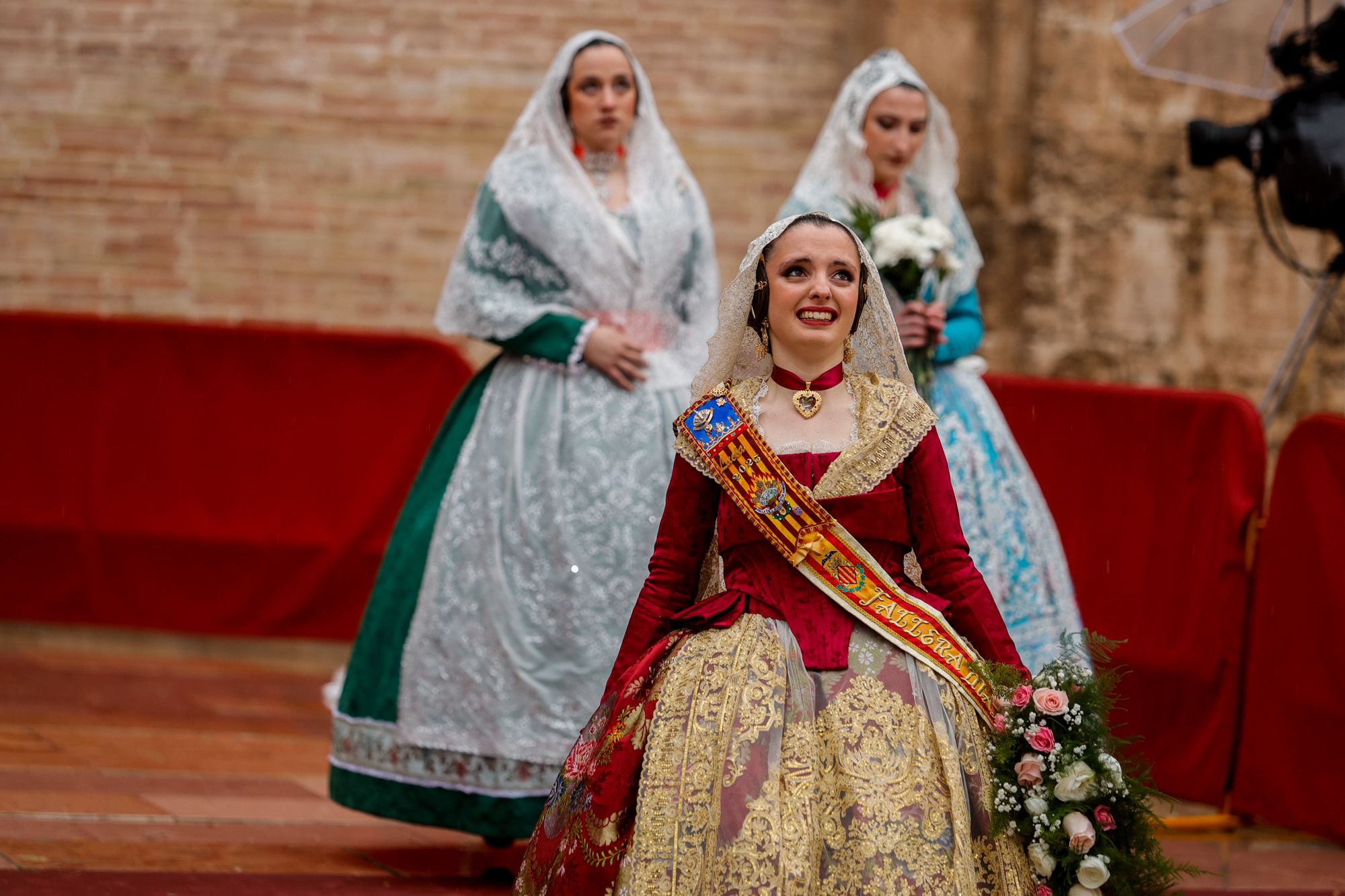 Falleras Mayores en la Ofrenda 2025. Día 18 (2/3)