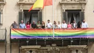 La unidad llega al Orgullo de Alicante en su vigésimo aniversario
