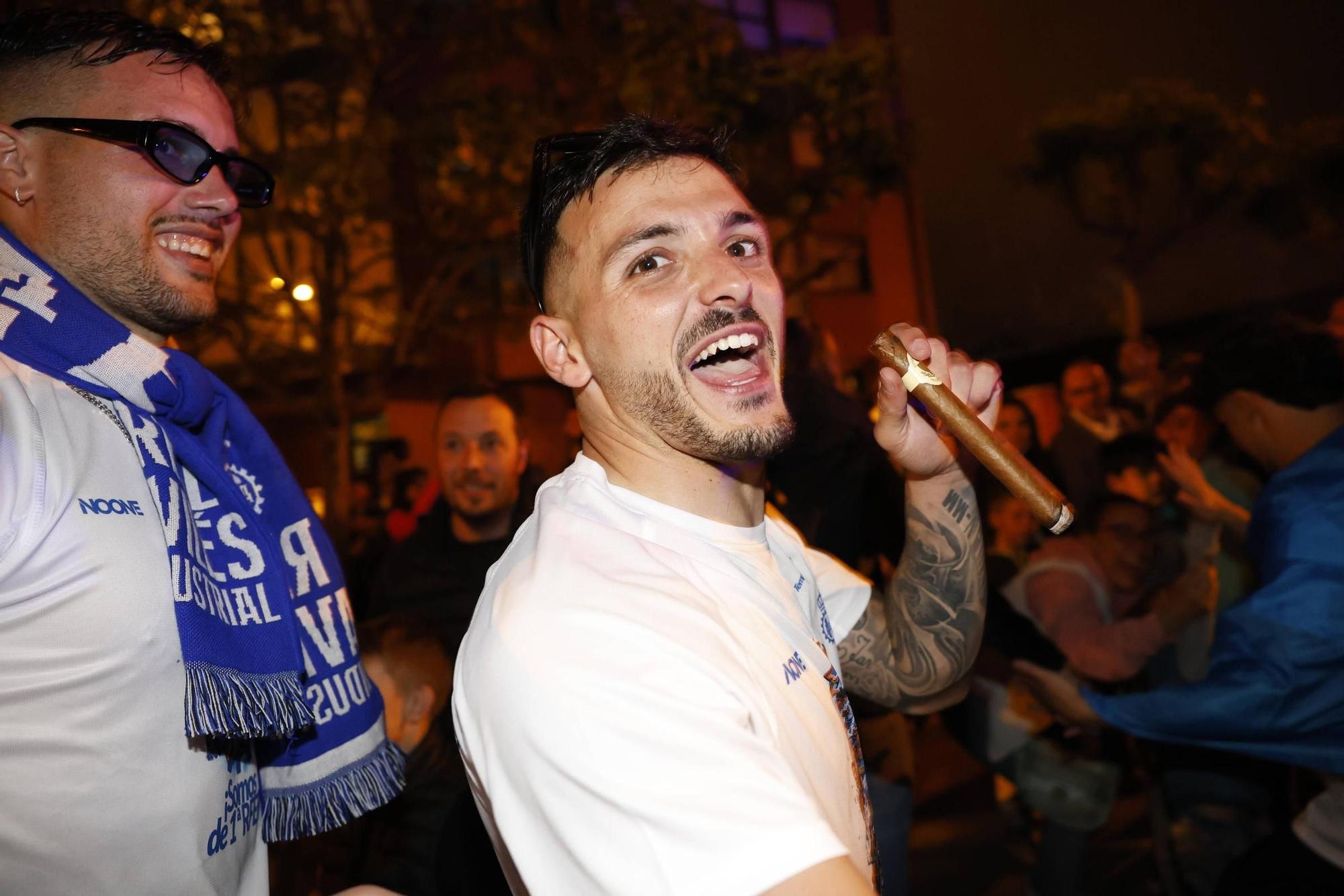 EN IMÁGENES: Locura en las calles de Avilés por el ascenso