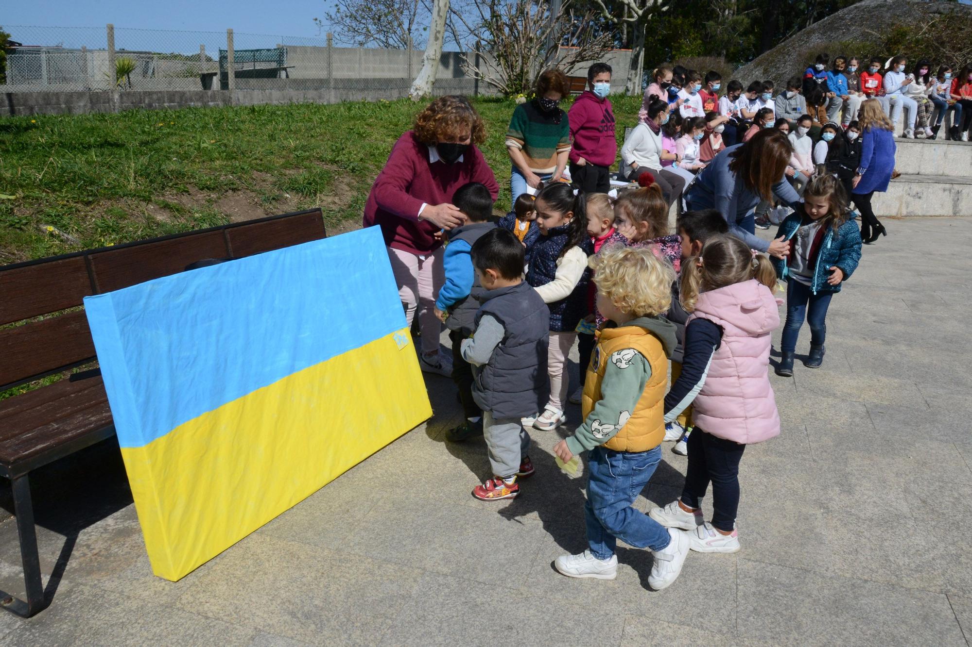 Concentración por la paz en Beluso