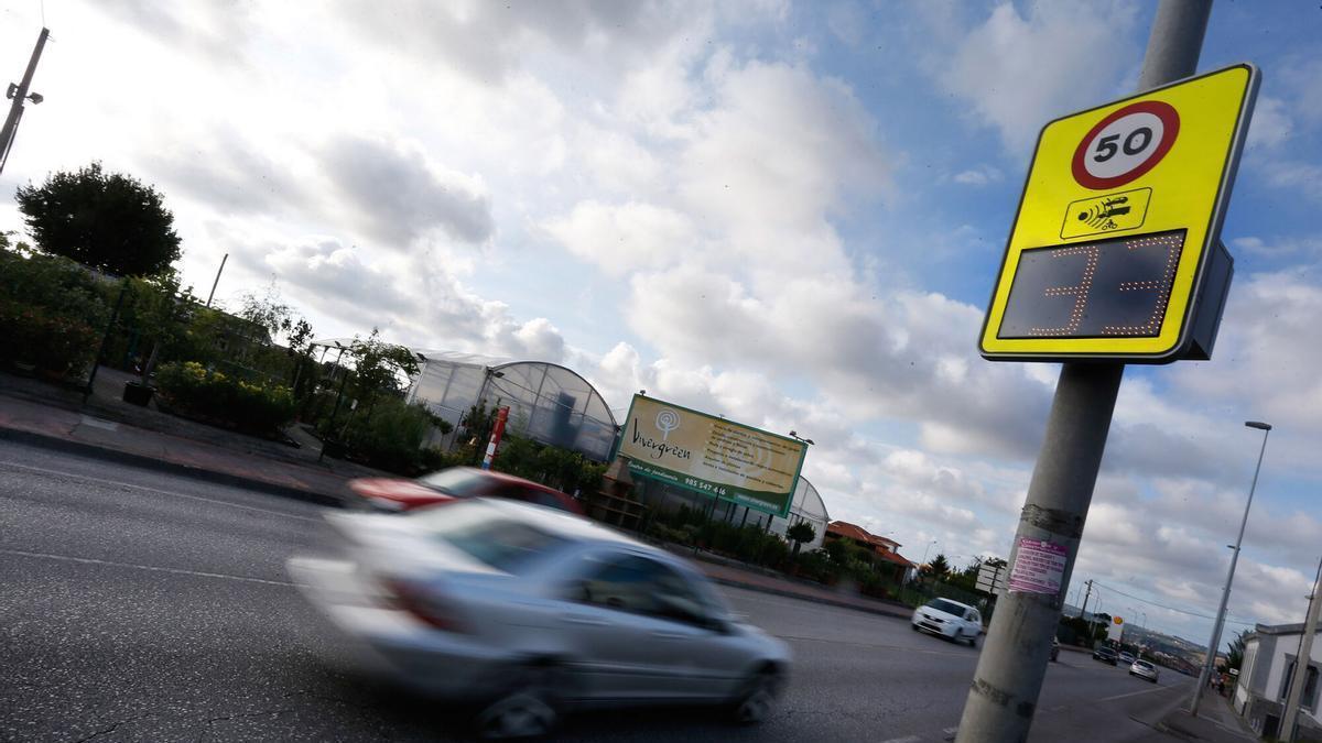 NUEVO RADAR DE VELOCIDAD INFORMATIVO EN LA CARRIONA, AVILES