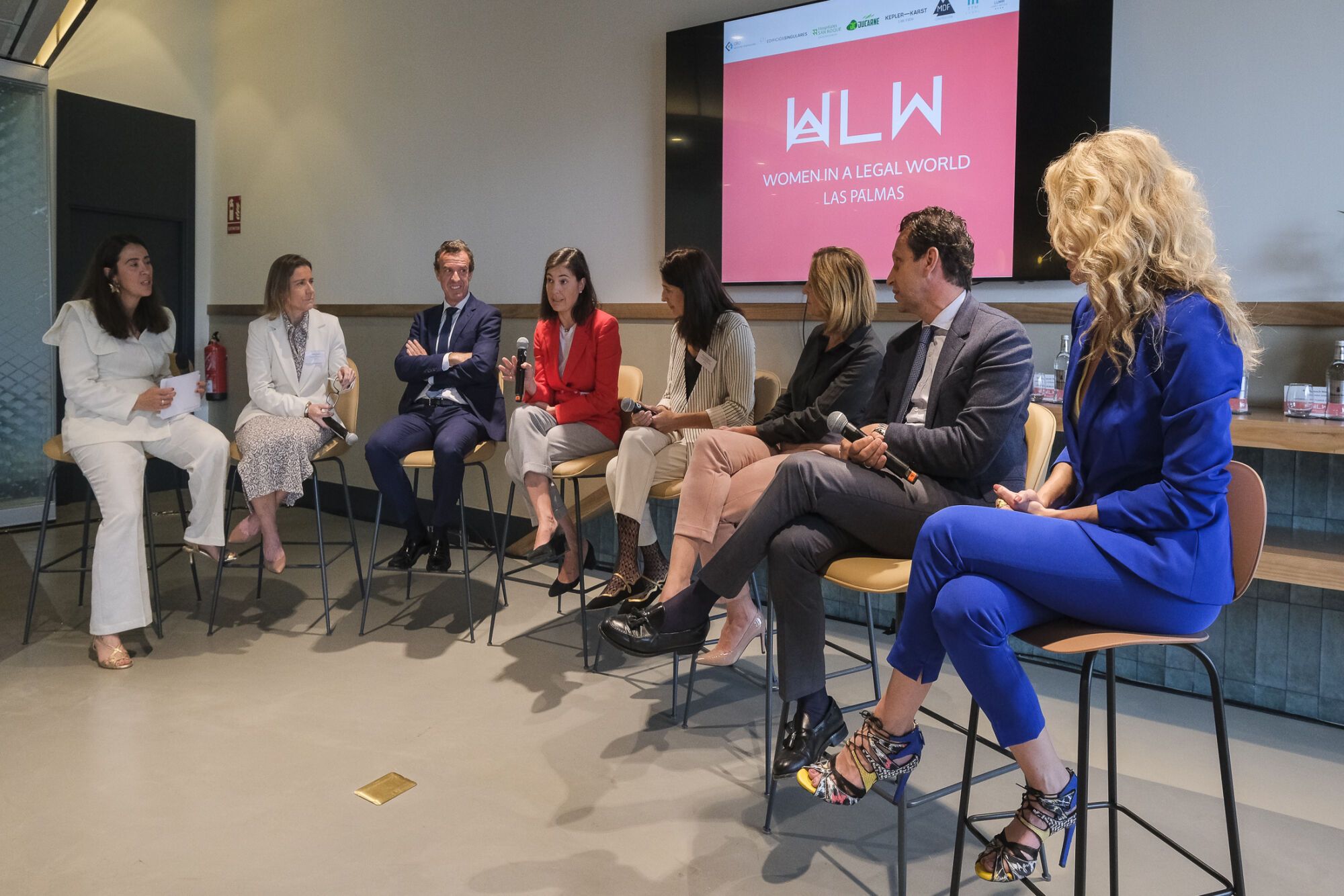 Presentación del proyecto 'Women in a Legal World'