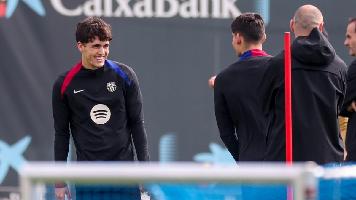 El Barça prepara la visita de Osasuna con Pau Cubarsí en el césped
