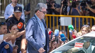 Caídas de hasta el 50% de ingresos: la salida del Gobierno de Ábalos y Koldo hundió a las empresas de la trama