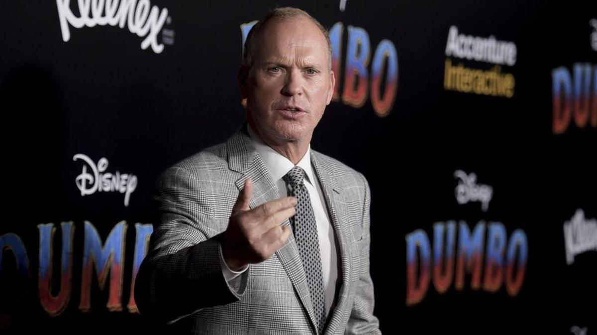 zentauroepp47313991 michael keaton attends the la premiere of dumbo at the dol200623131238