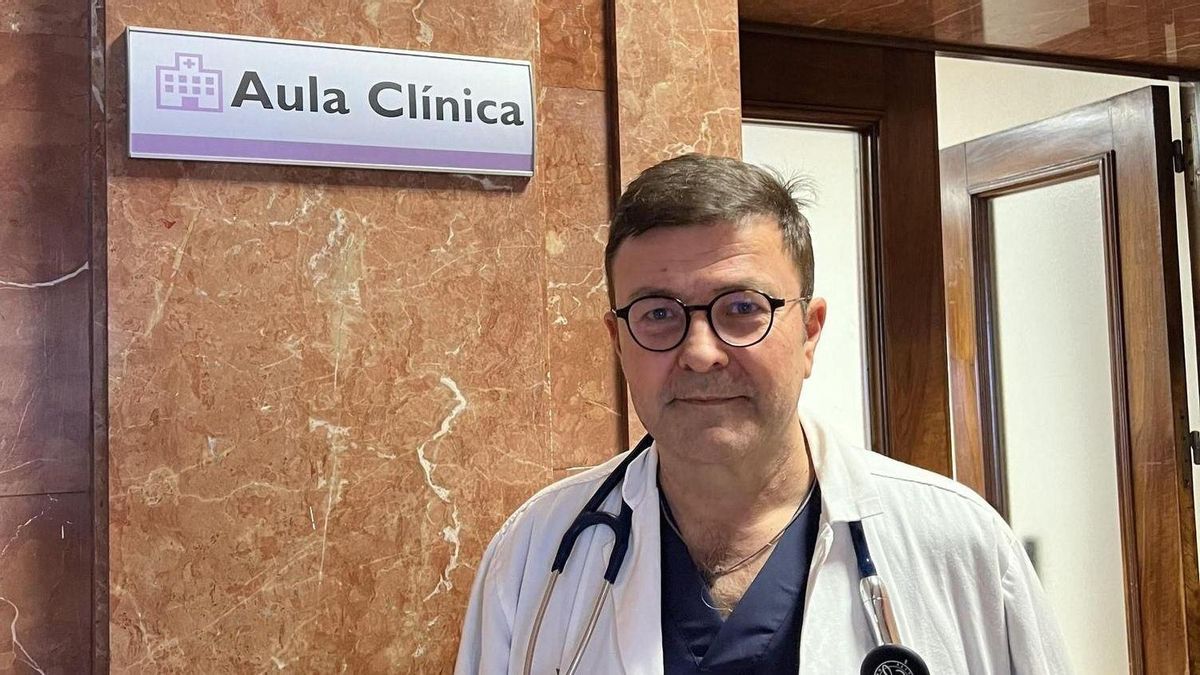 Jaime Corral Peñafiel, jefe del Servicio de Neumologia del Hospital San Pedro de Alcántara de Cáceres.