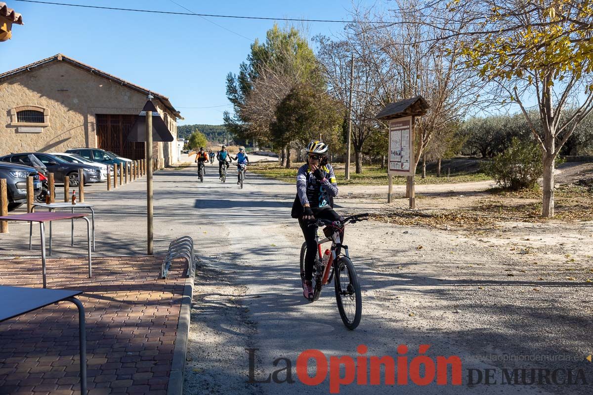 Women in Bike004.jpg