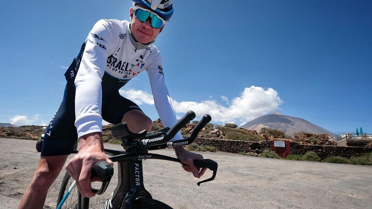 Chris Froome, durante su concentración en Tenerife.