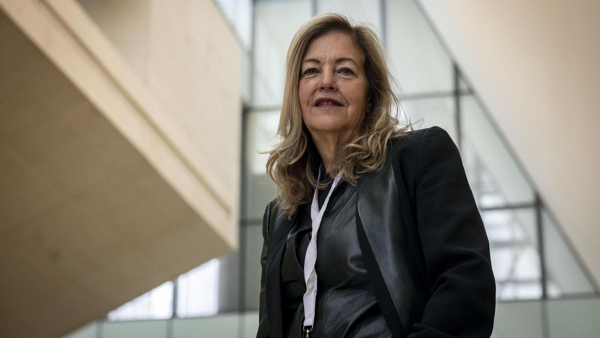 Margarita Alegría, jefa de la Unidad de Investigación sobre Disparidades del Hospital General de Massachusetts, en el Congreso de Psiquiatría que acoge Zaragoza.