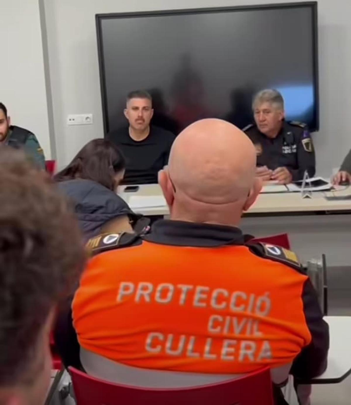 Reunión de los servicios de emergencia con las autoridades en Cullera.