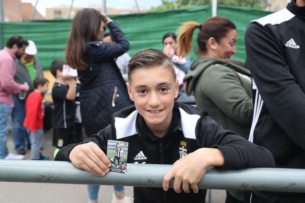 Presentación del álbum de cromos del FC Cartagena