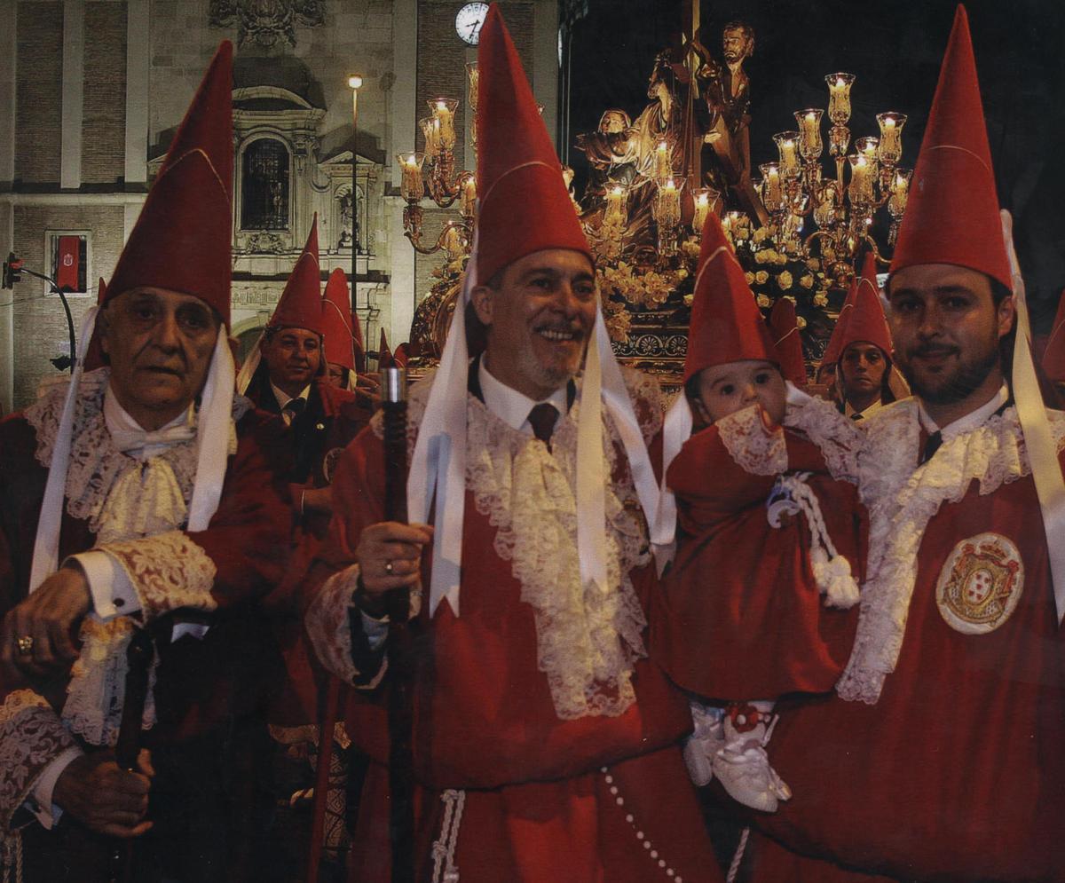 Cuatro generaciones de cabos de andas: Francisco, Pepe, Rubén y Jaime Bagó.