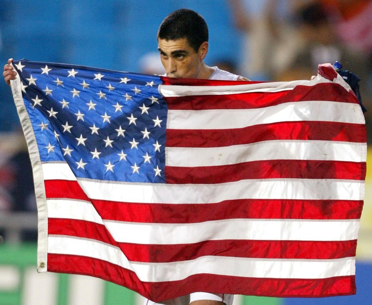 Claudio Reyna, capitán de EEUU, tras caer ante Alemania en el Mundial-2002.