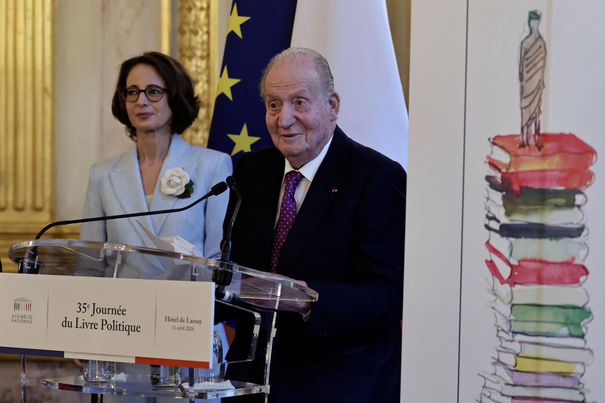El Rey Emérito de España, Juan Carlos I, pronuncia un discurso durante la 35ª edición de la "Journée du Livre Politique", un evento anual dedicado a los libros de política, en la Asamblea Nacional de Francia en París El Rey Emérito de España, Juan Carlos I, pronuncia un discurso durante la 35ª edición de la "Journée du Livre Politique", un evento anual dedicado a los libros de política, en la Asamblea Nacional de Francia en París