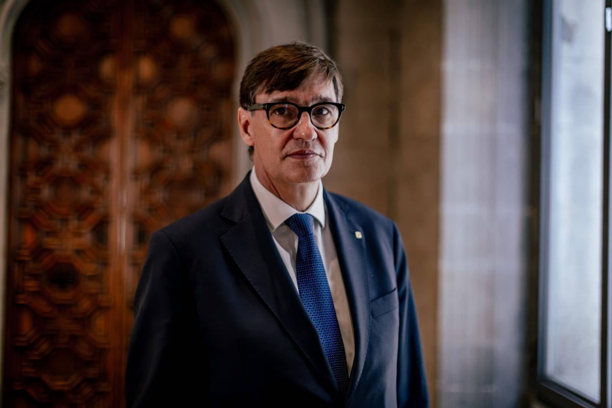 Salvador Illa, president de la Generalitat de Catalunya, en el Palau de la Generalitat tras su entrevista con El Periódico.