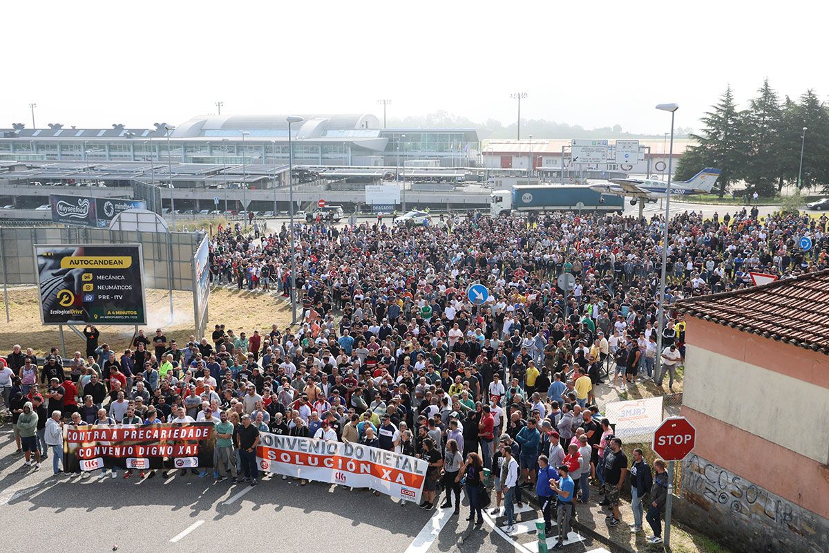 La protesta del metal altera la feria de Mindtech y el aeropuerto
