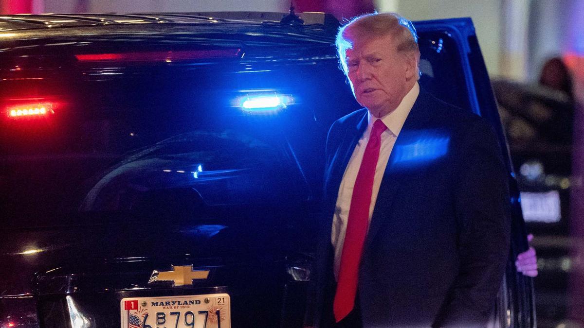  Donald Trump llega a la Trump Tower.