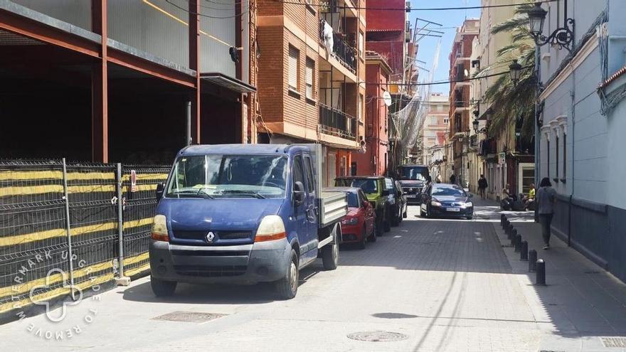 El callejón sin salida del aparcamiento en el Cabanyal