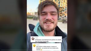 Captura del vídeo viral de un sudafricano que ha aprendido catalán